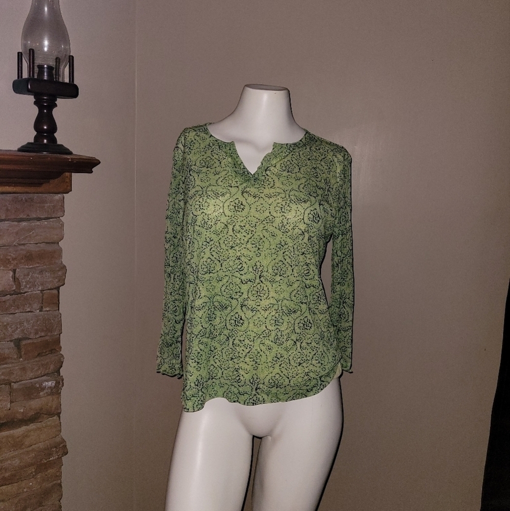 J.h. collectibles size M